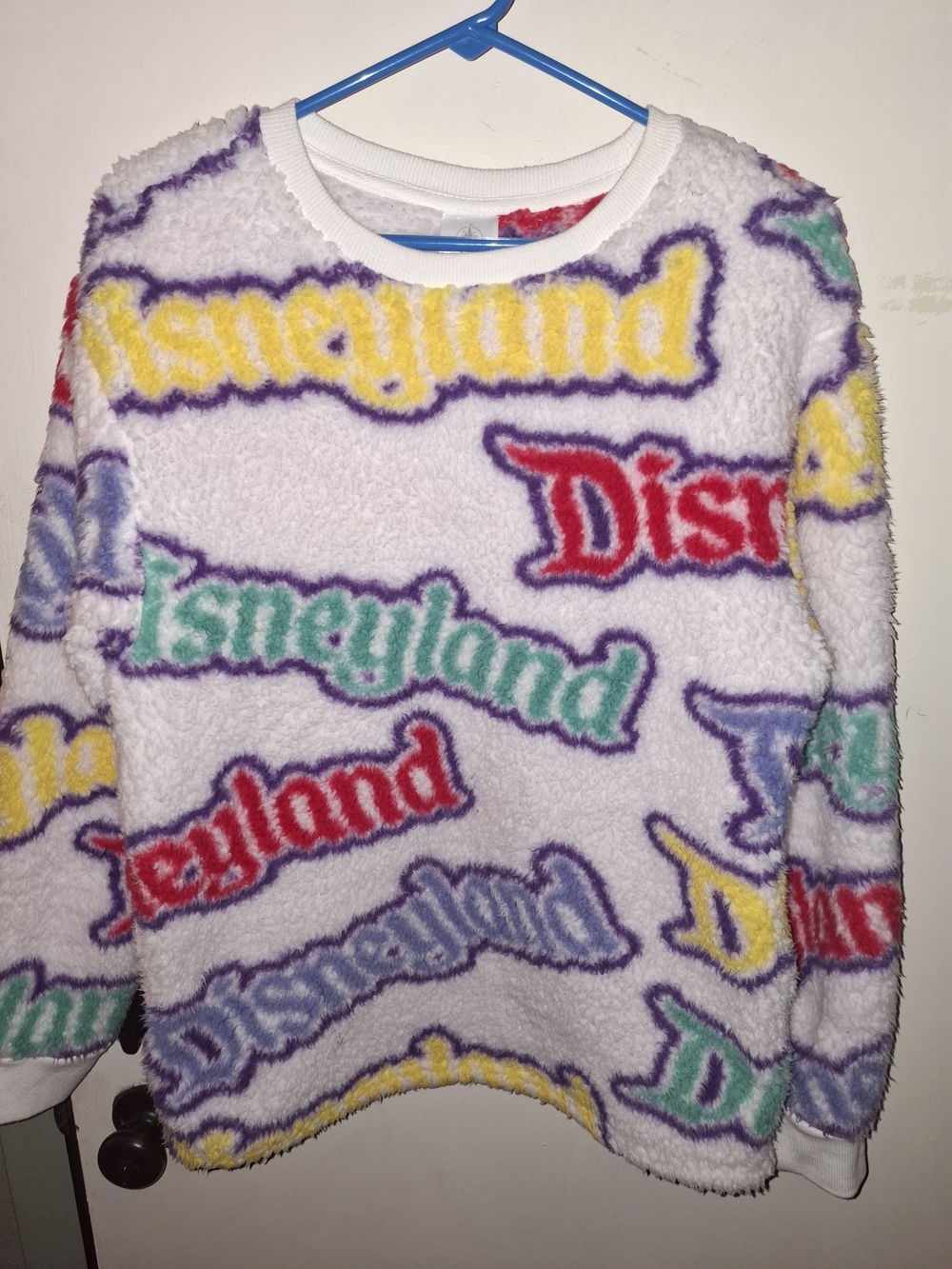 Disney Disneyland Sherpa Fleece Pullover Sweatshirt Crewneck  White/Multi XS